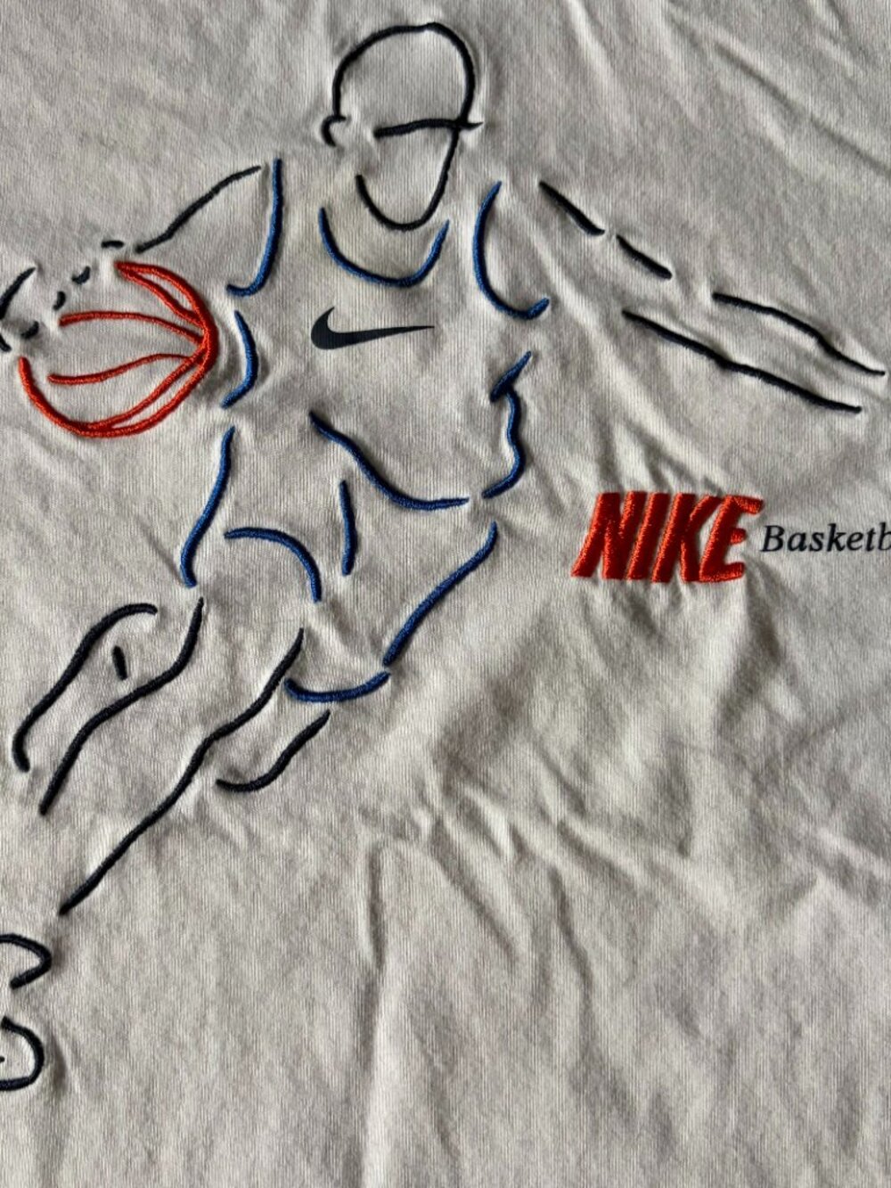Y2K retro style Nike Basketball OC 90 white line art embroidered t-shirt, L - Picture 2 of 8